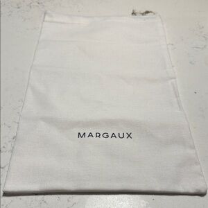 Margaux Ivory Storage Pouch